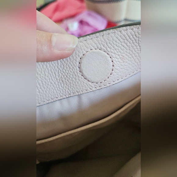 TORY BURCH Everly Leather Swingpack - Pink In Shell Pink. - Picture 10 of 16